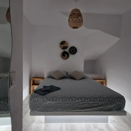 Meraki Apartment
